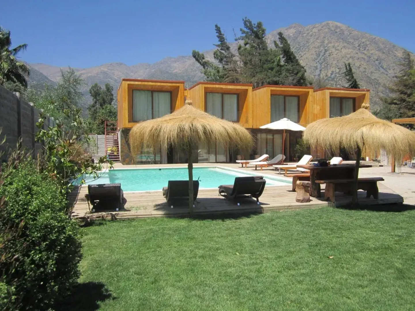 Cajon del Maipo Lodge