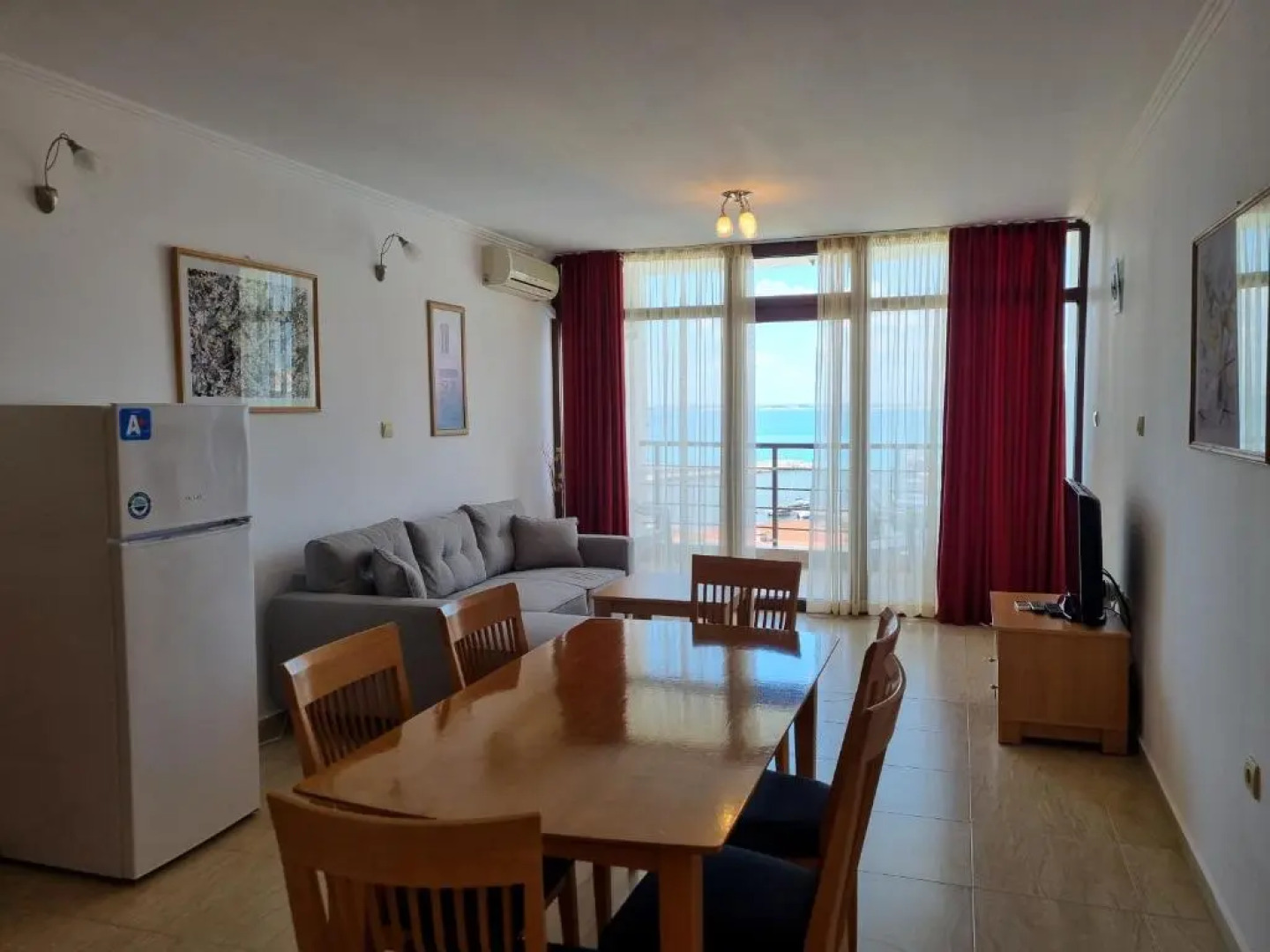 DIAMOND Apart Complex