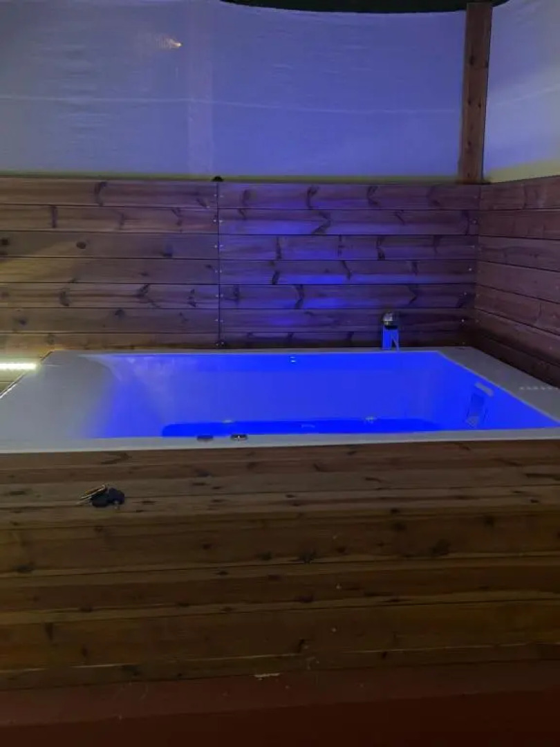 Luxury studio with SPA close to athens airport