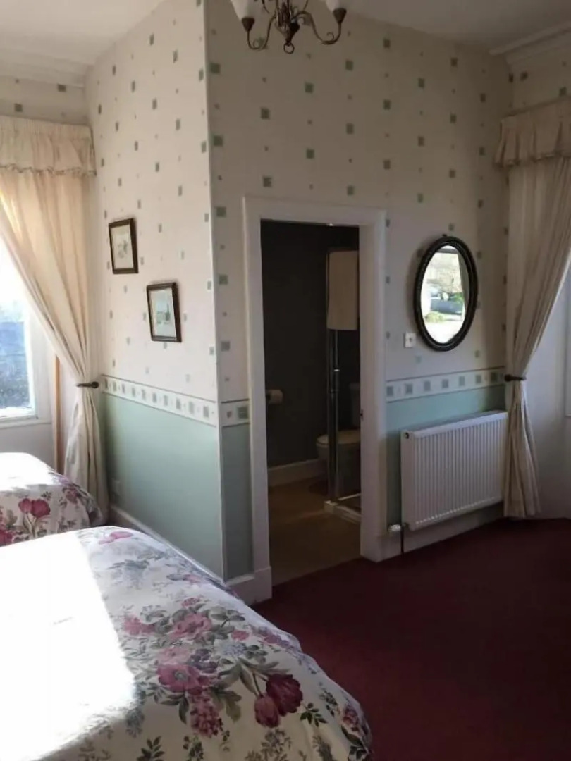 The Pines Guesthouse