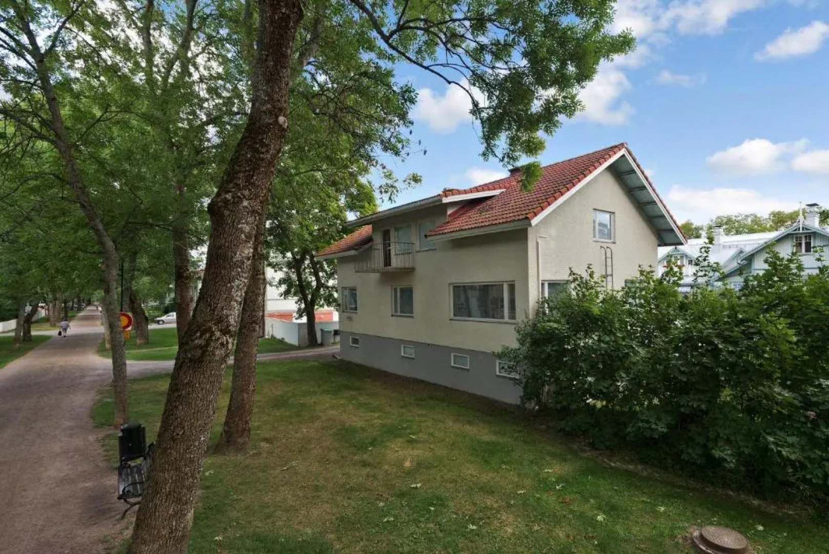 Majoitushuoneisto Tuomipuisto