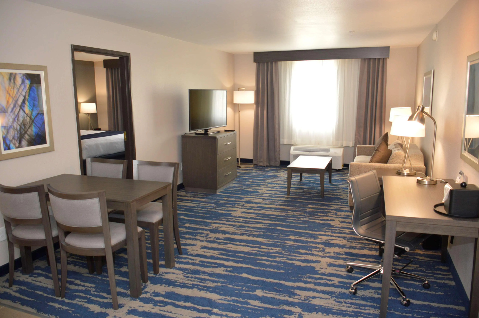 Garner Hotel Longview South by IHG