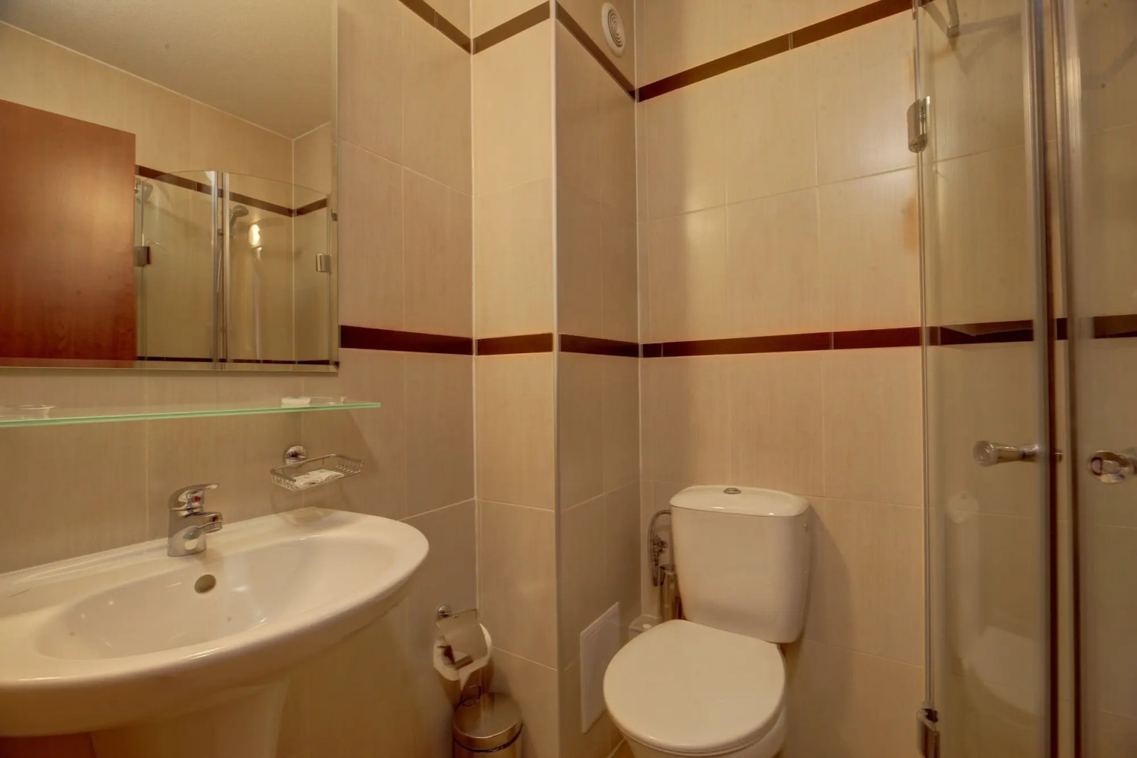 Redenka Holiday Club