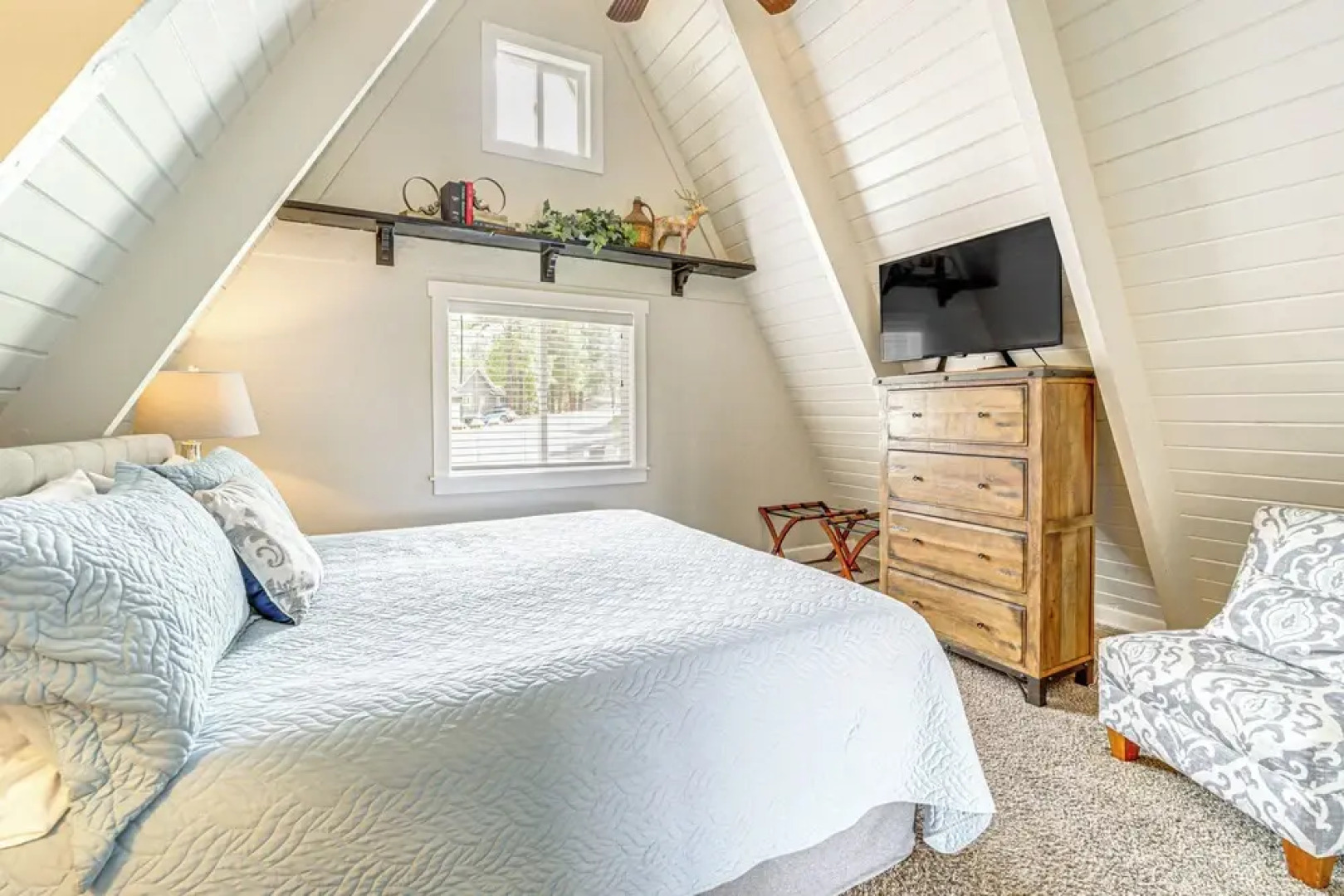 Flagstaff A-frame Cabin w/ Deck & Lovely Views!