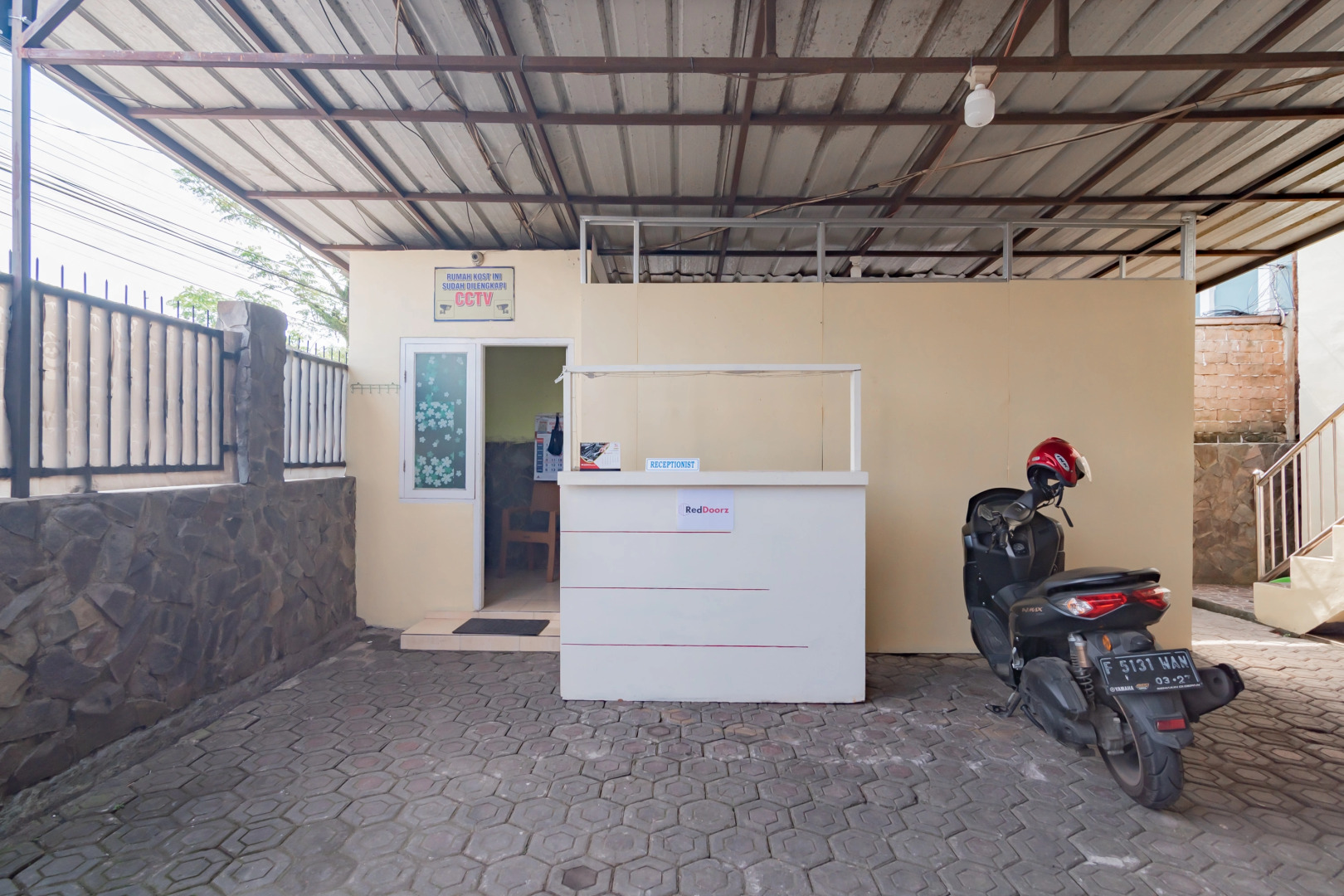 RedDoorz Syariah near Tugu Pandanwangi Cianjur