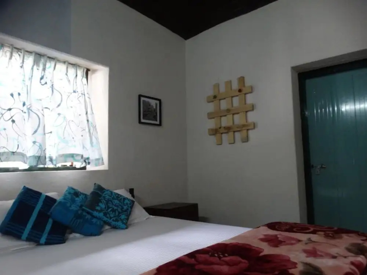 Chai Guest House Munnar