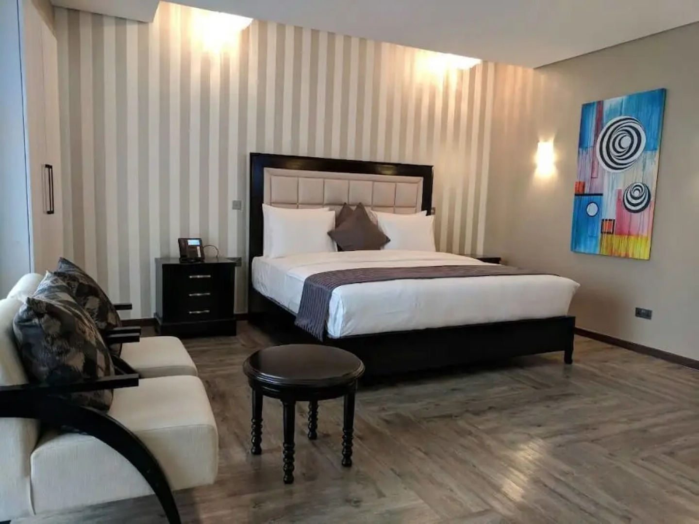 Mantis EPIC Hotel & Suites