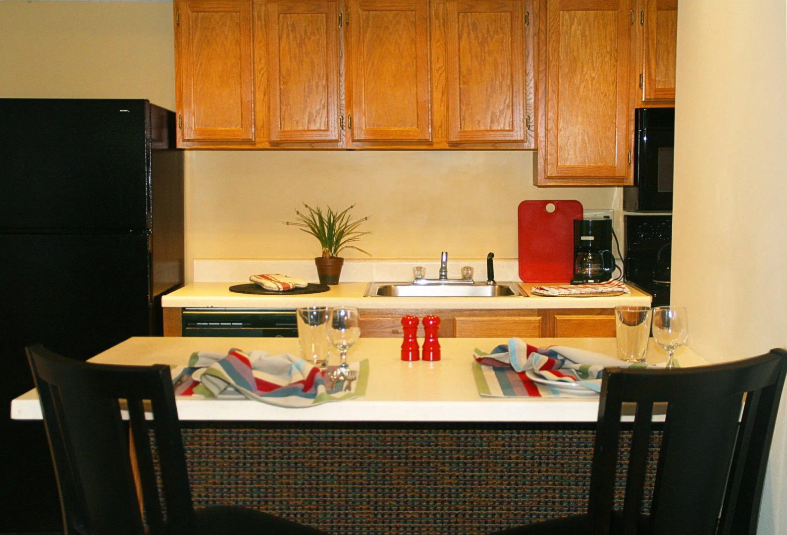 Sterling Hotel and Suites