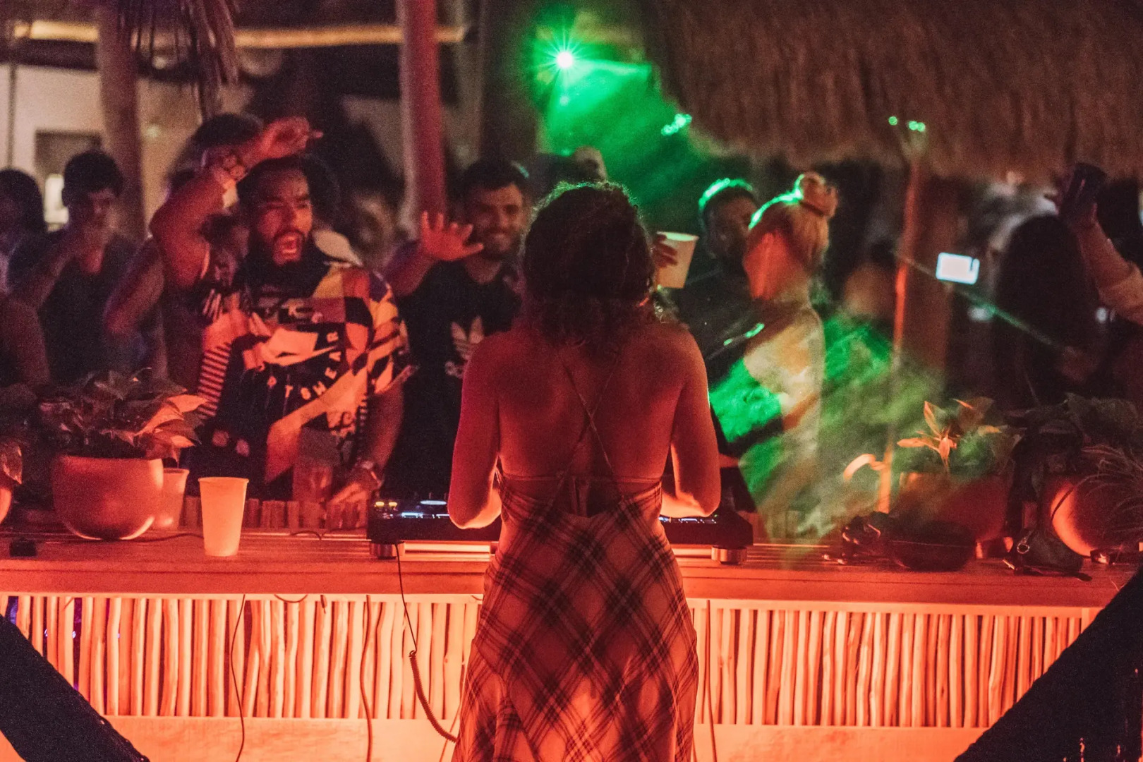 Nílu Isla Mujeres by Selina