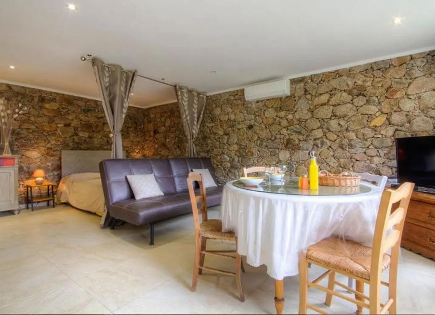 Studio avec jardin amenage et wifi a Moltifao