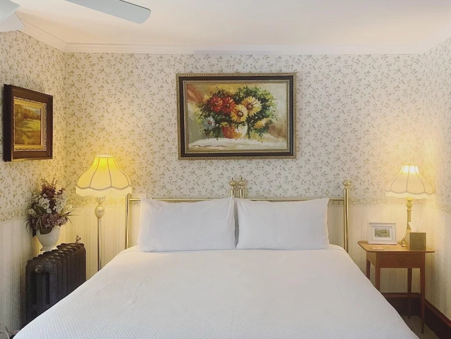 Harbour Towne Inn on the Waterfront