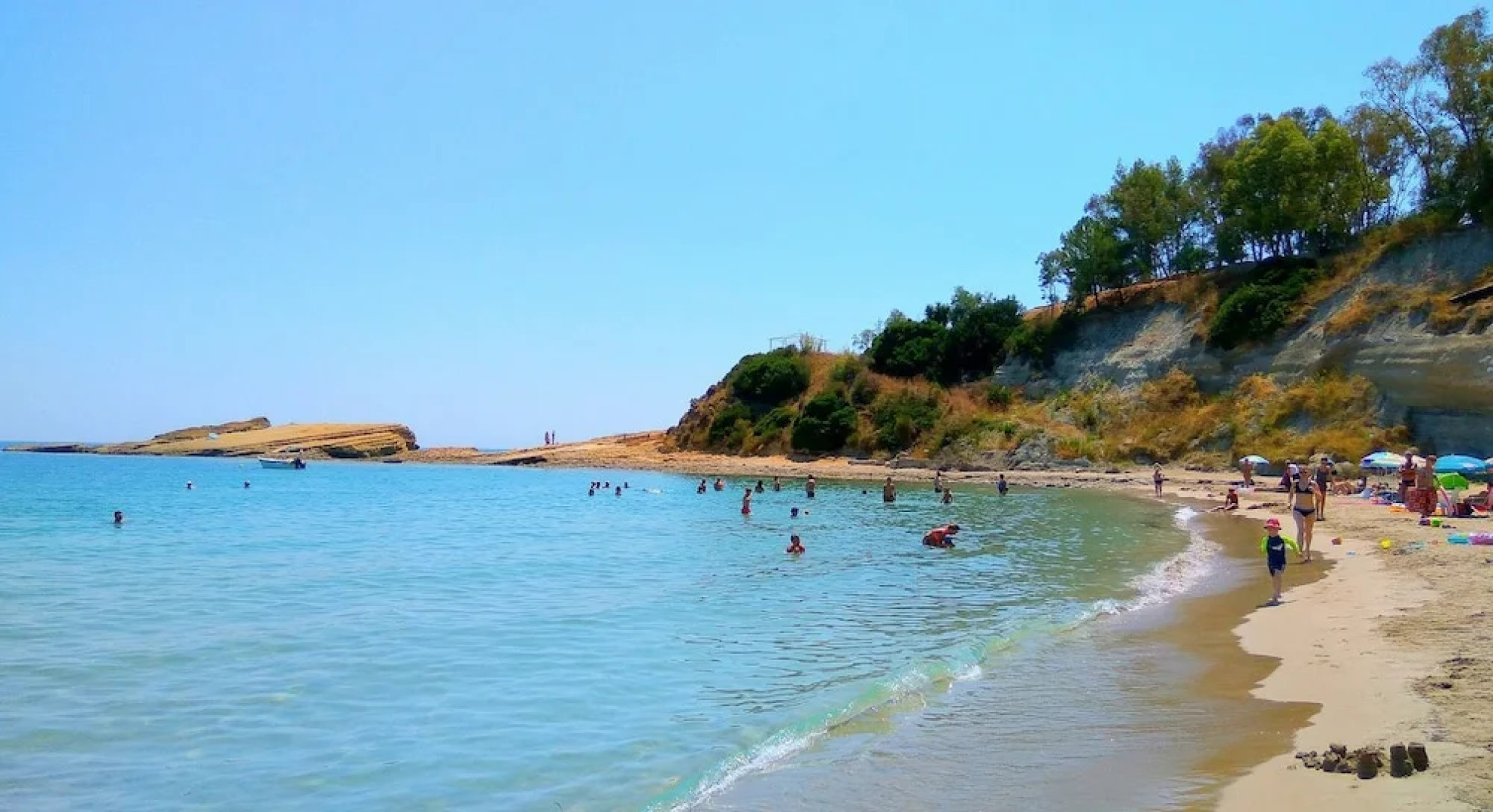 Maria's Studios & Apartments