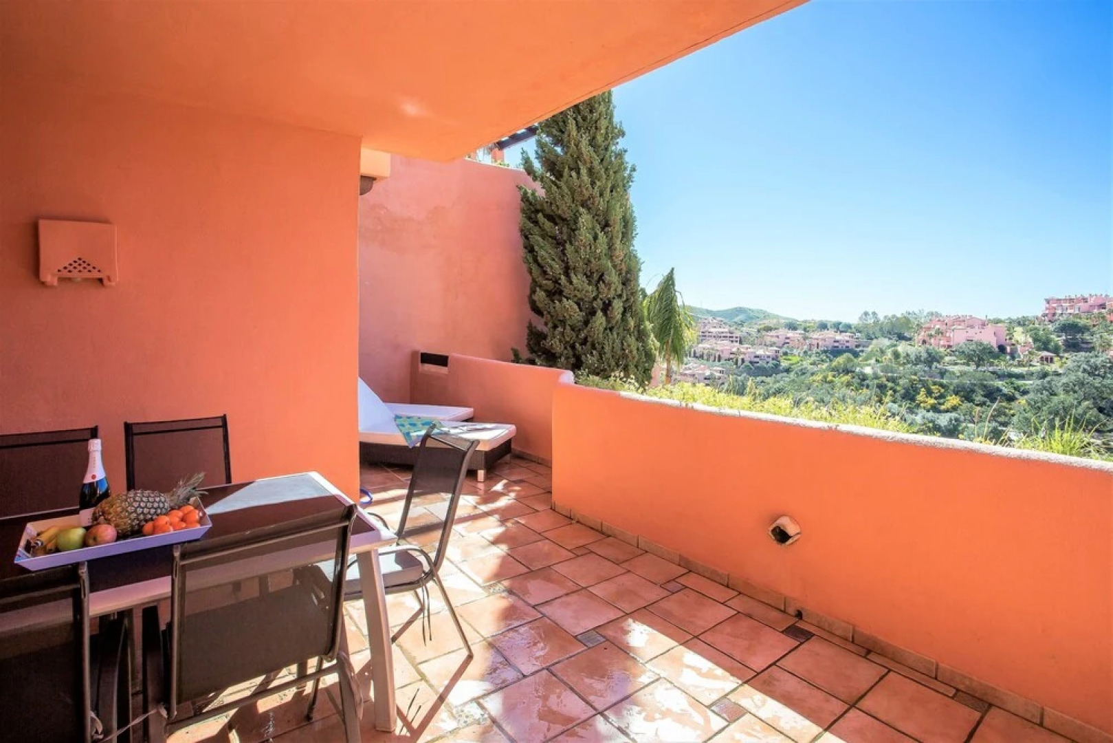 2 Bed Apartment with Mountain and Sea Views VDS33