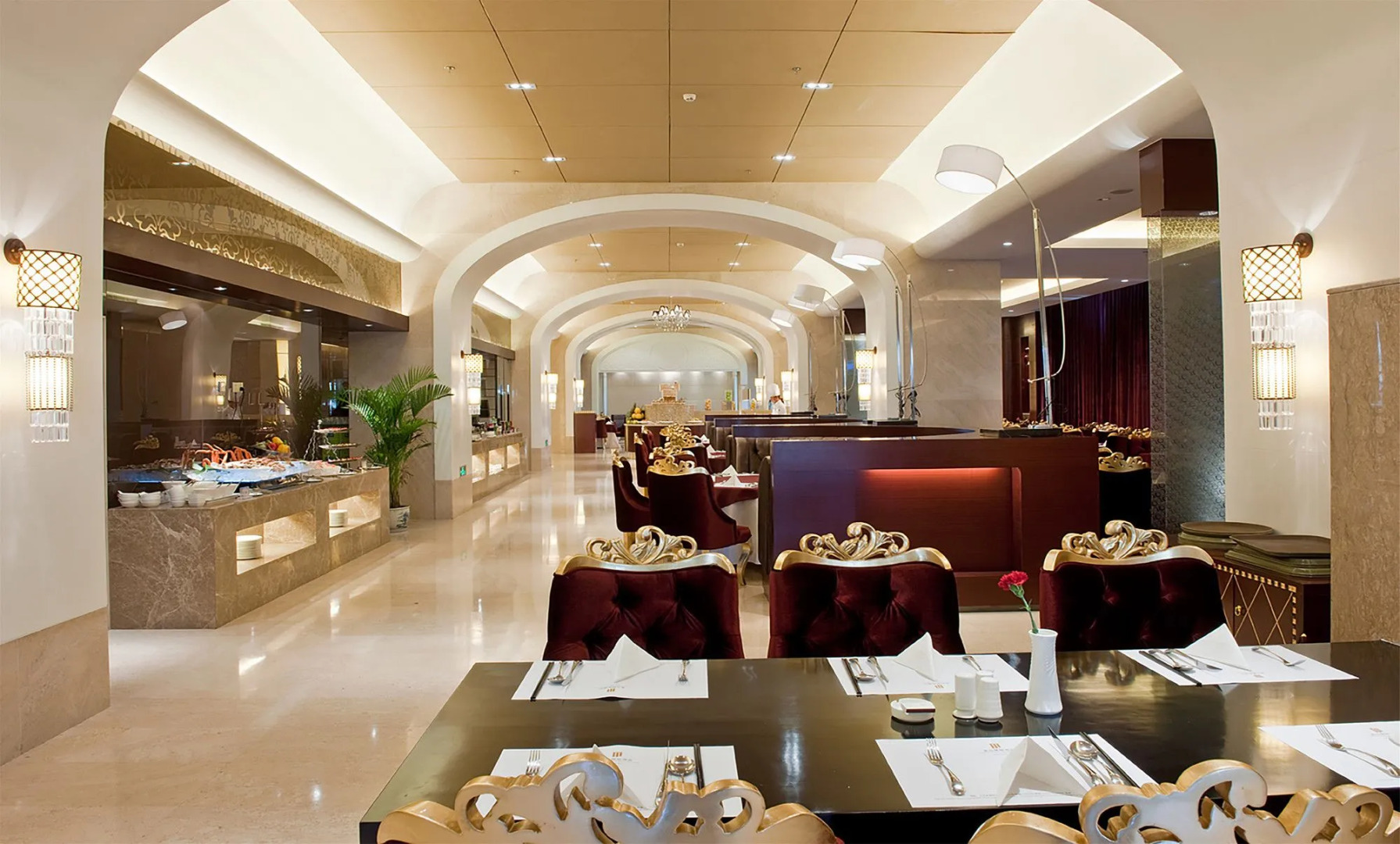 Jin Jiang Golden Mountain International Hotel