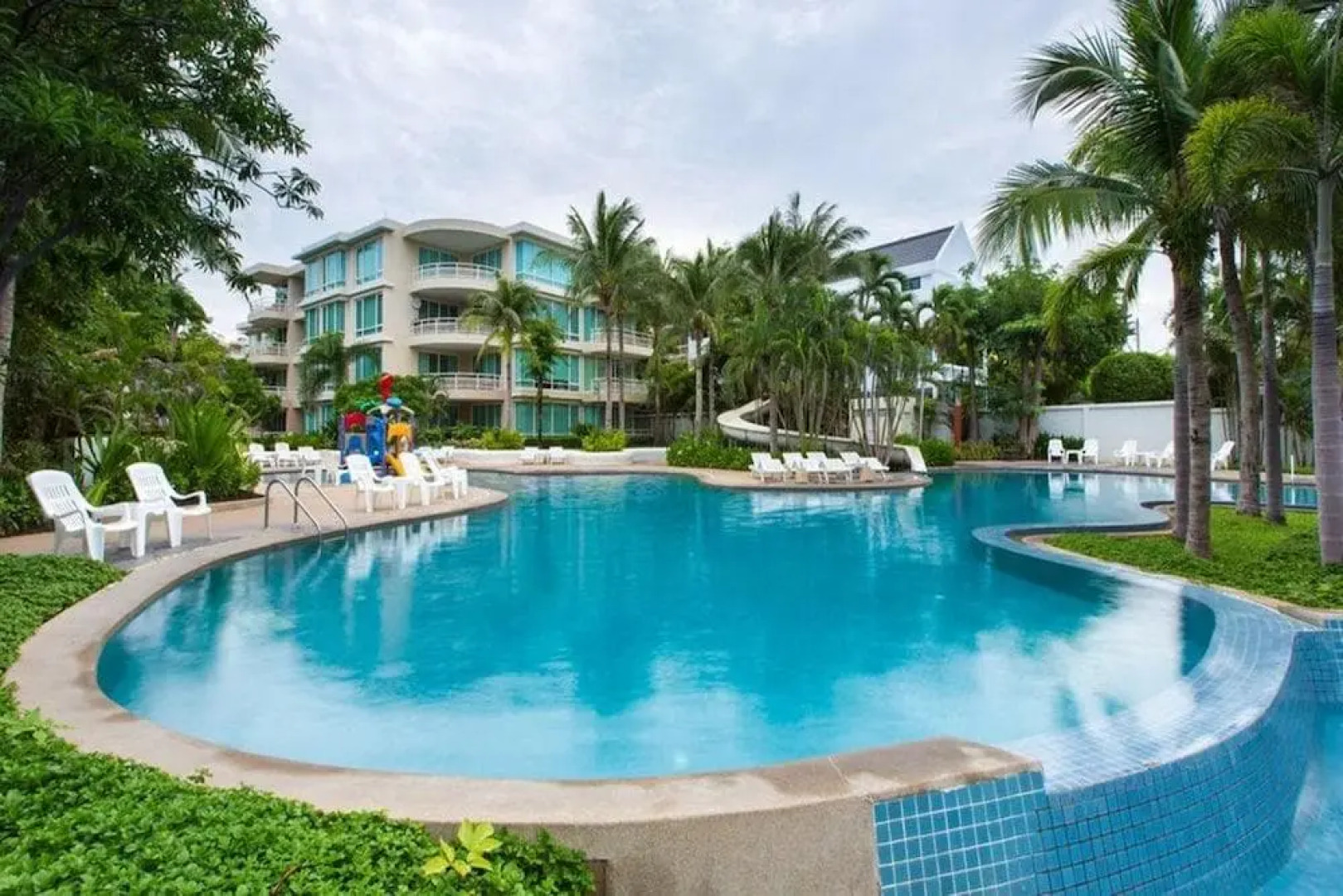 Baan Sanploen Huahin Condo By KK