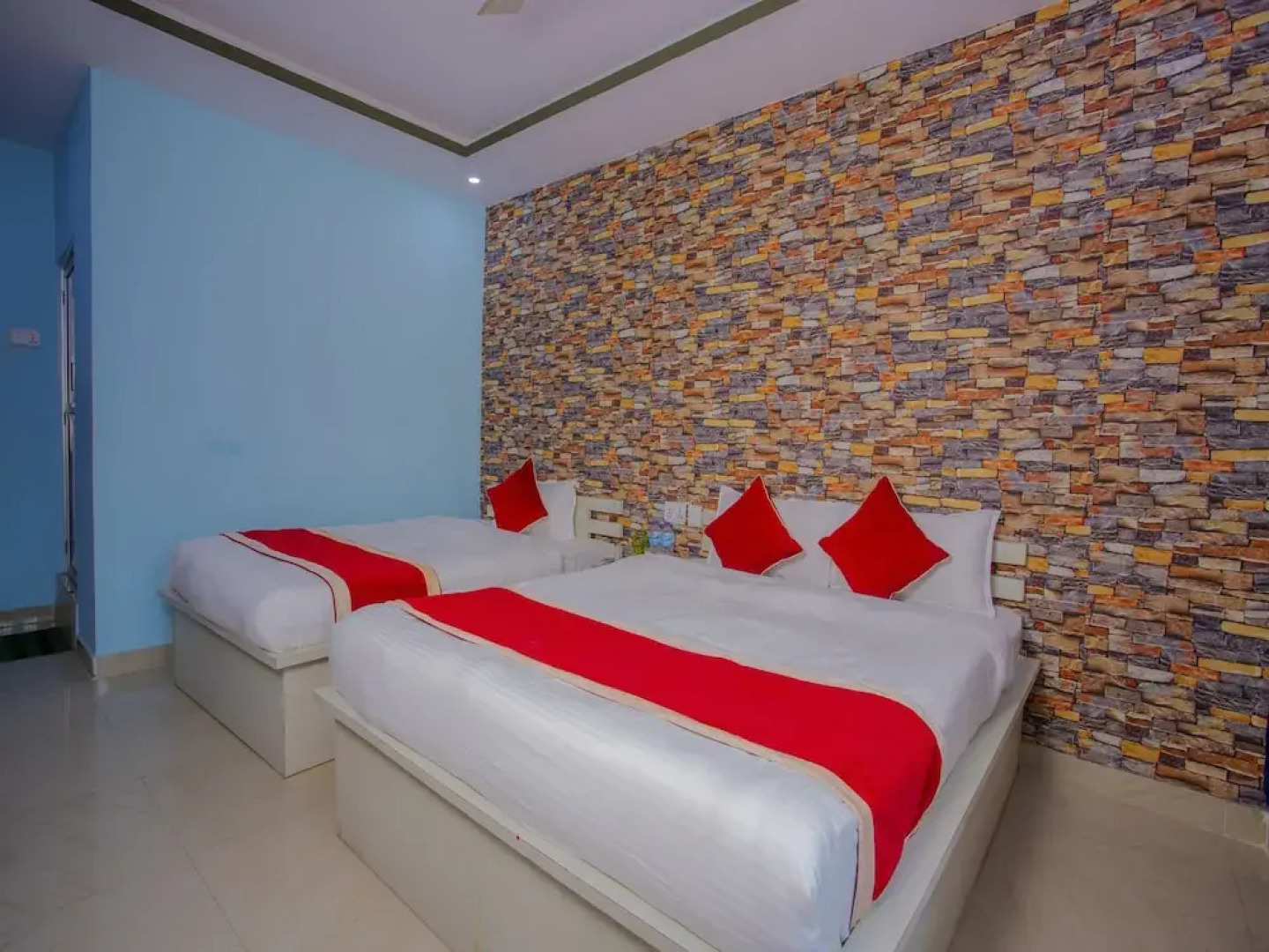 OYO 308 Hotel Shubham