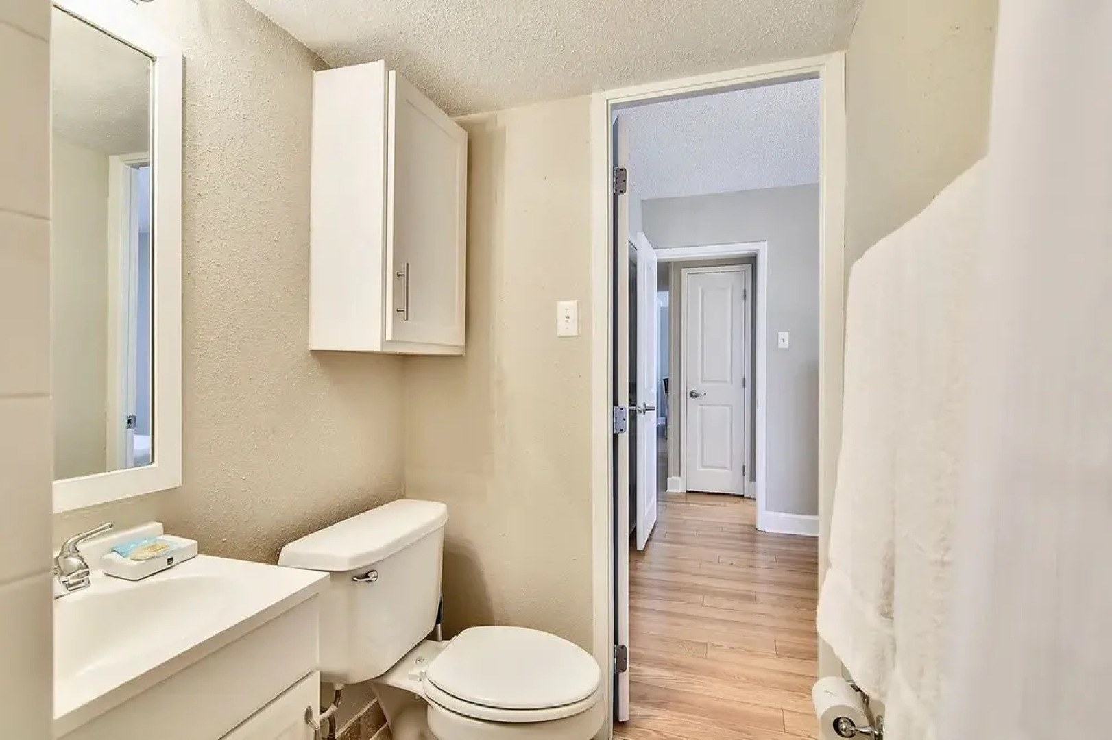 Stay Alfred on Fannin Street