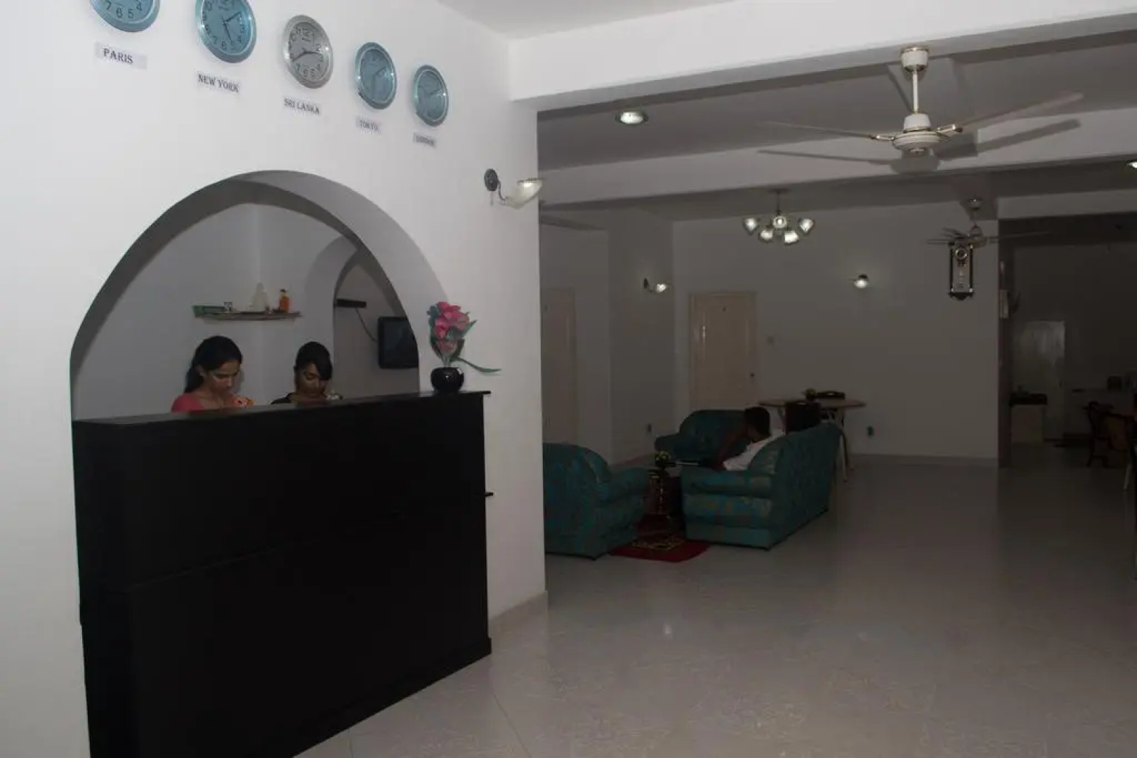 Sethsura Grand Hotel