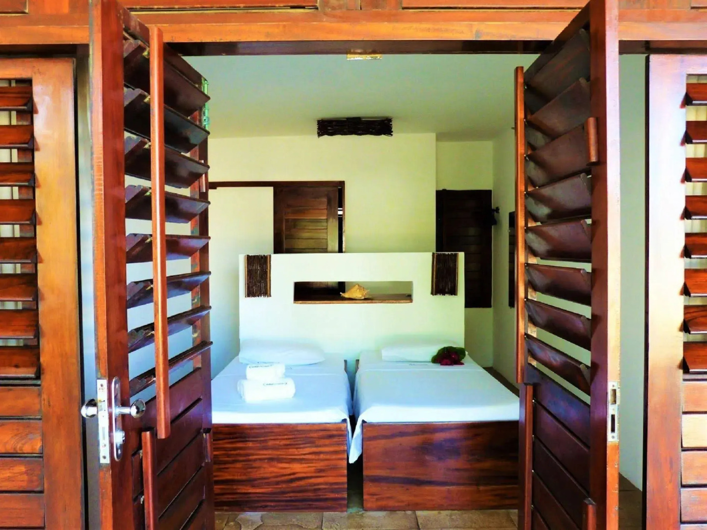 Windtown Beach Hotel