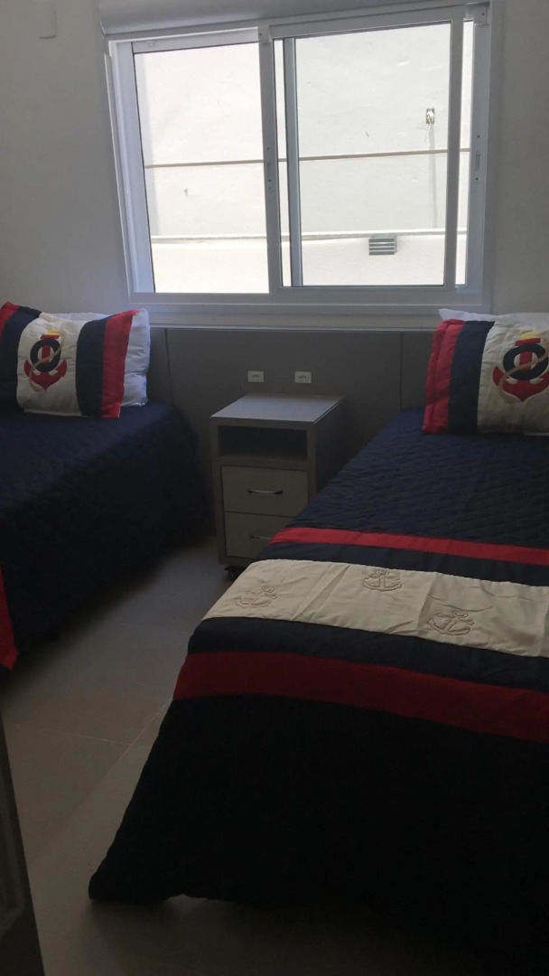 Apto novo há 250 mts da praia