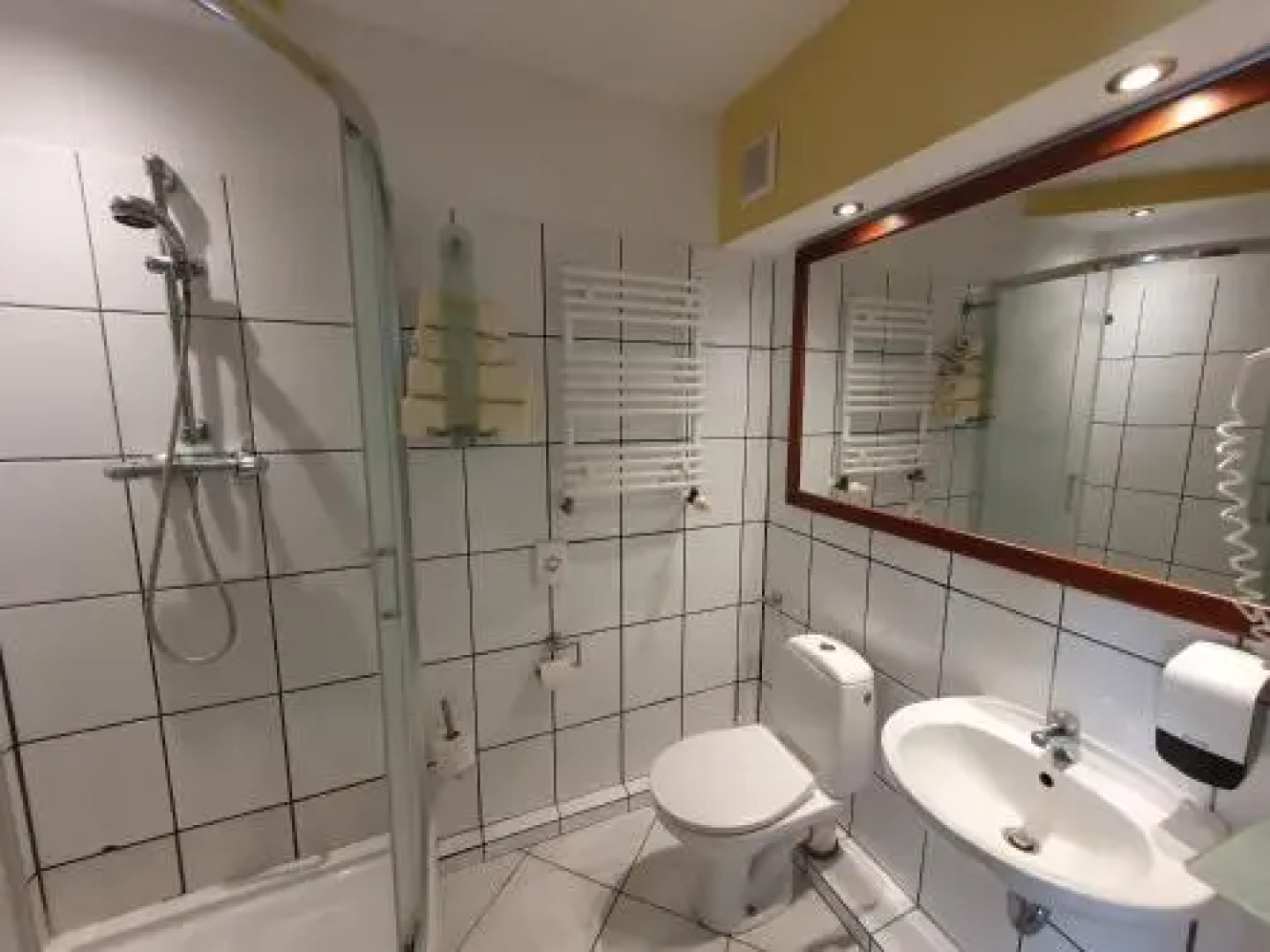 Hotel & Restauracja Wodnik