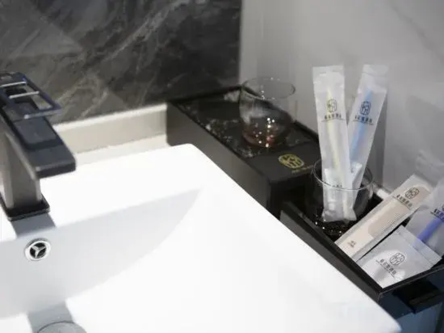 ENJOY INN Hotel (Lingao Branch)
