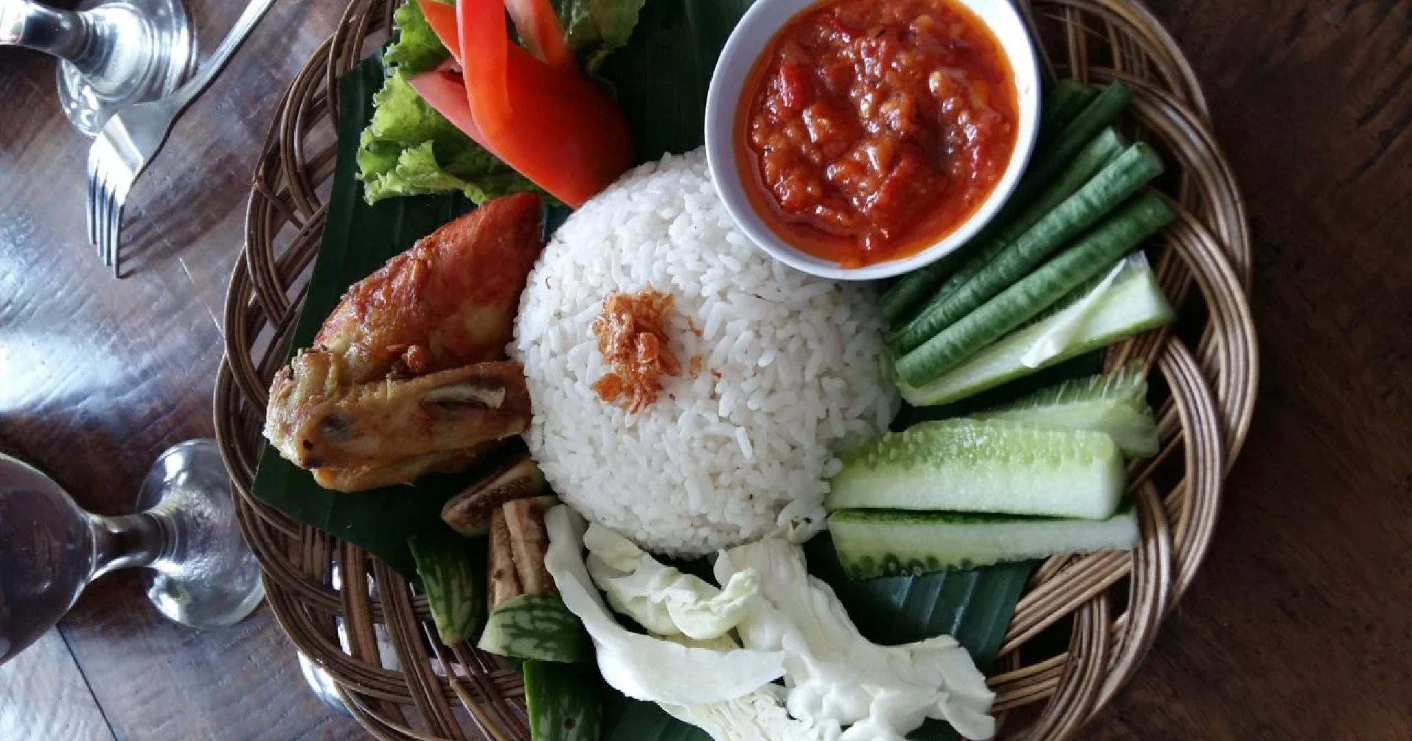 Nunia Tamansari Hotel