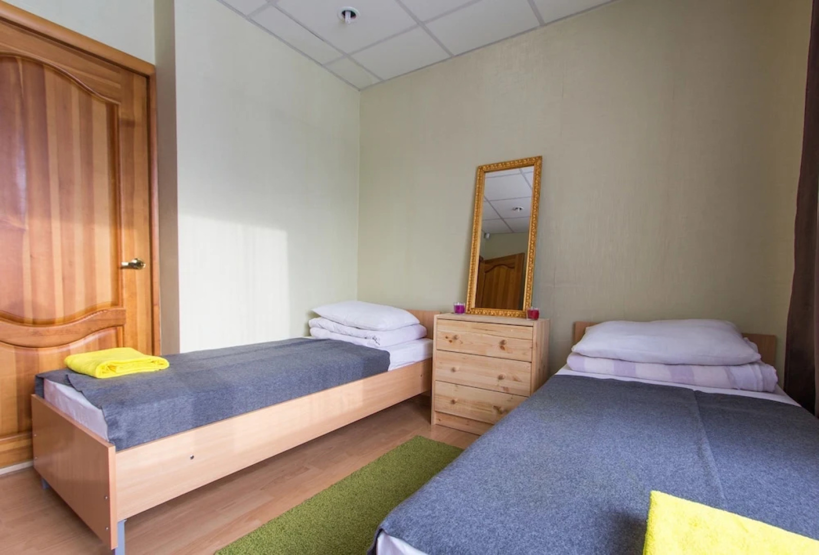 Жилое помещение Красный Диван