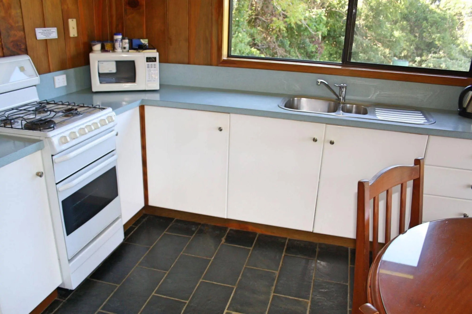 Dii Elduu House & Cottage