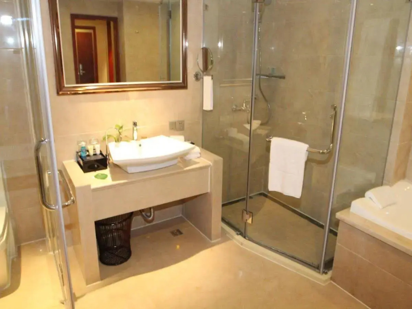Grand Metropark Hotel Shangqiu