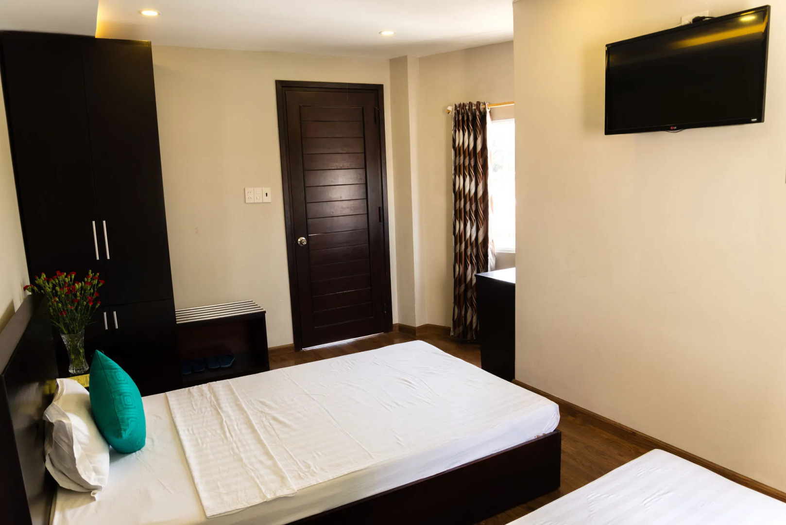 Cosmos Hotel Nha Trang