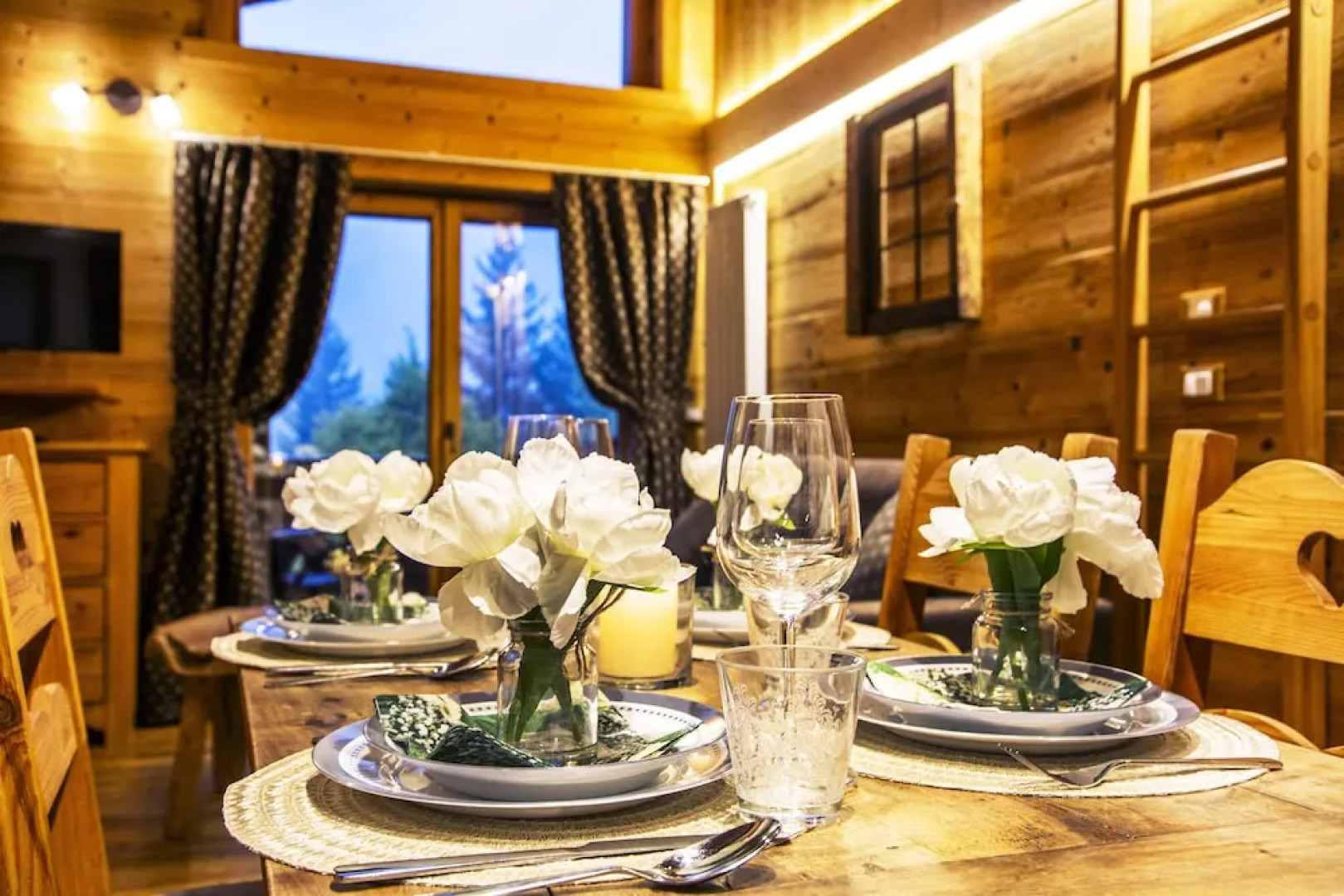 Bijoux Des Alpes Mont Blanc Village