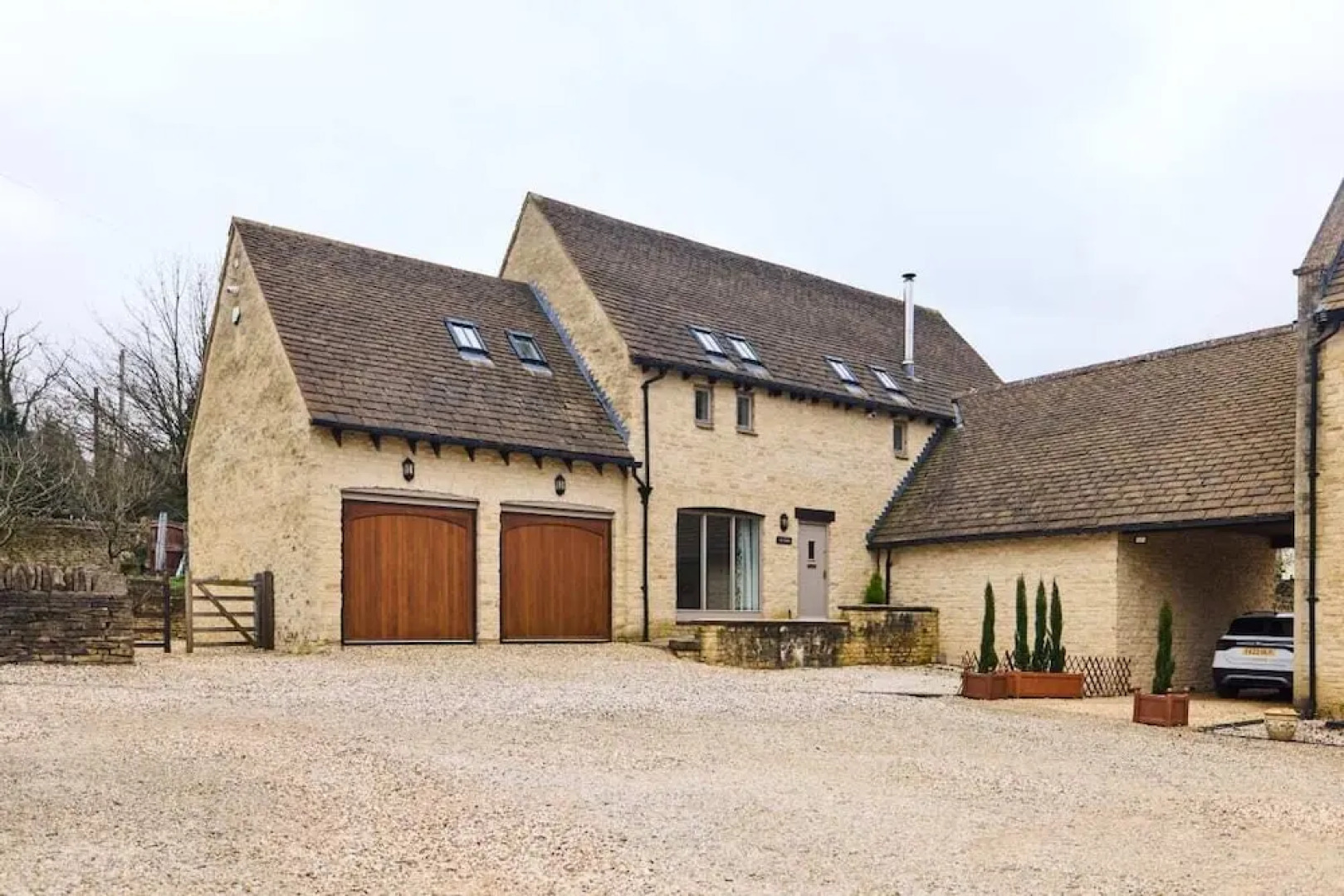The Bourton-on-the-water Place - Lovely 5bdr House With Parking + Garden