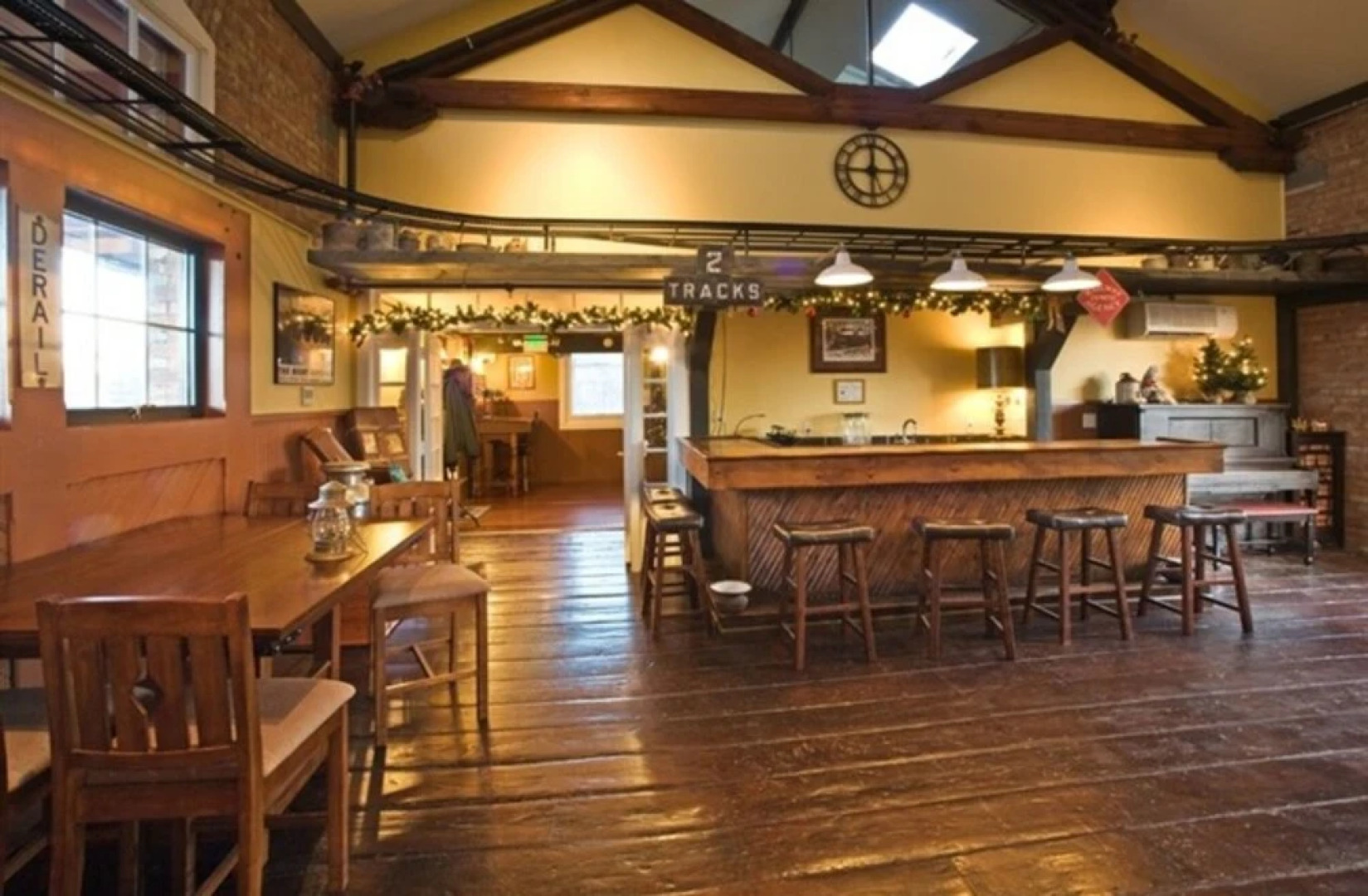 Riley's Railhouse Bed & Breakfast