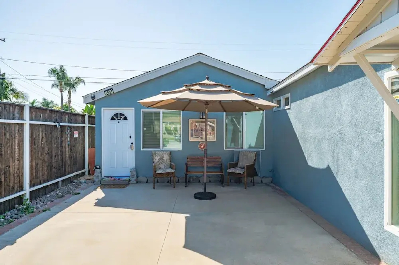 Whimsical Family Stay 10 Min Walk to PV Hospital