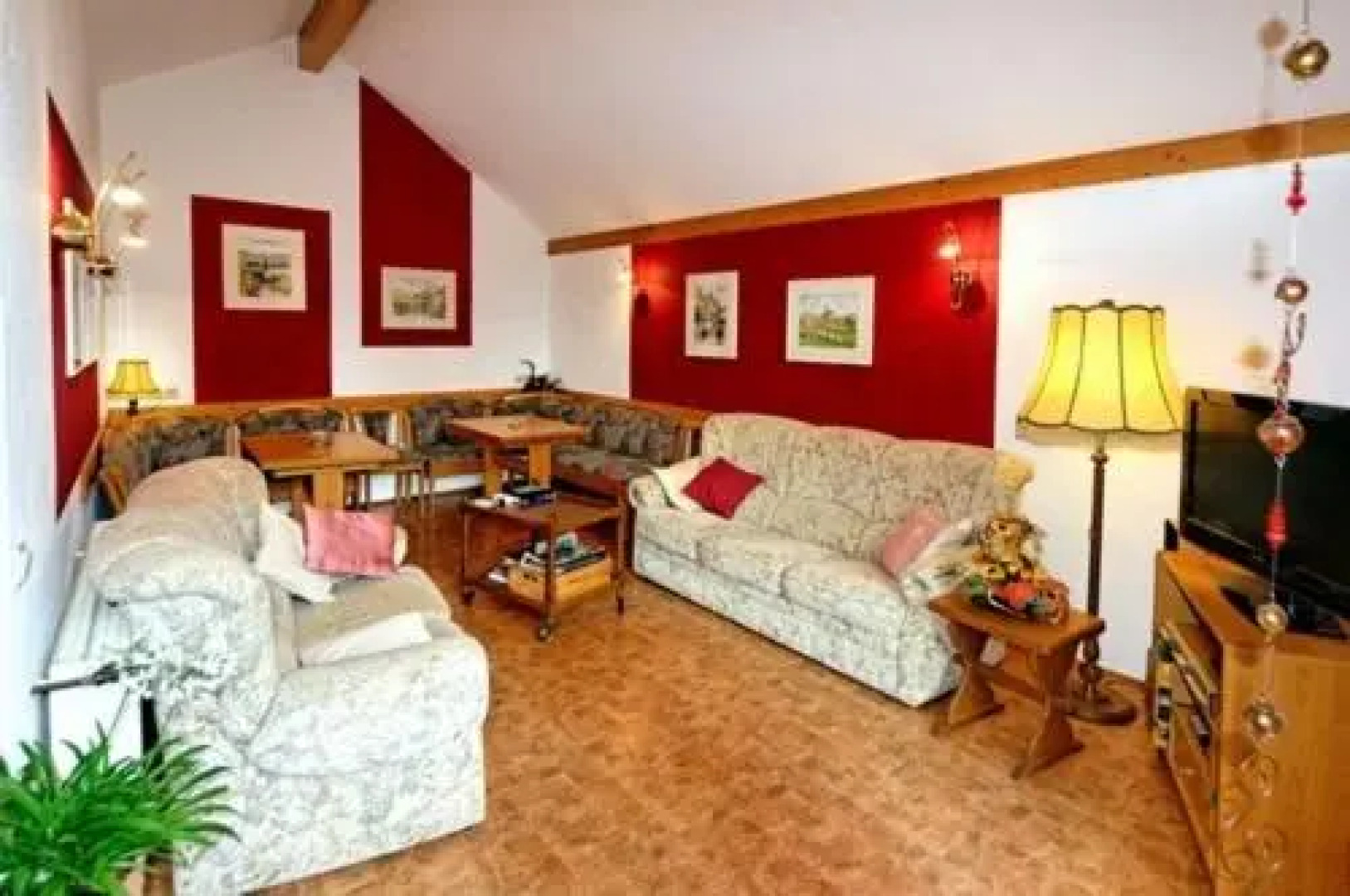 Weinstube Pension Moselblümchen