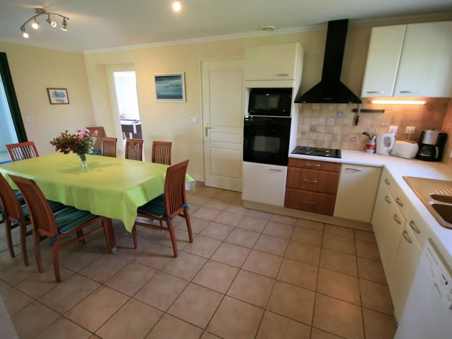 Scenic Villa in Moelan sur mer With Sauna