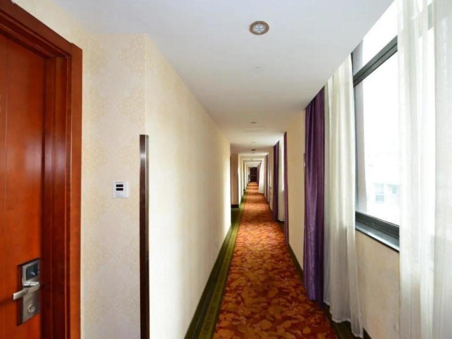 GreenTree Inn Zhejiang Ningbo Zhongxing Jiangnan Road Business Hotel