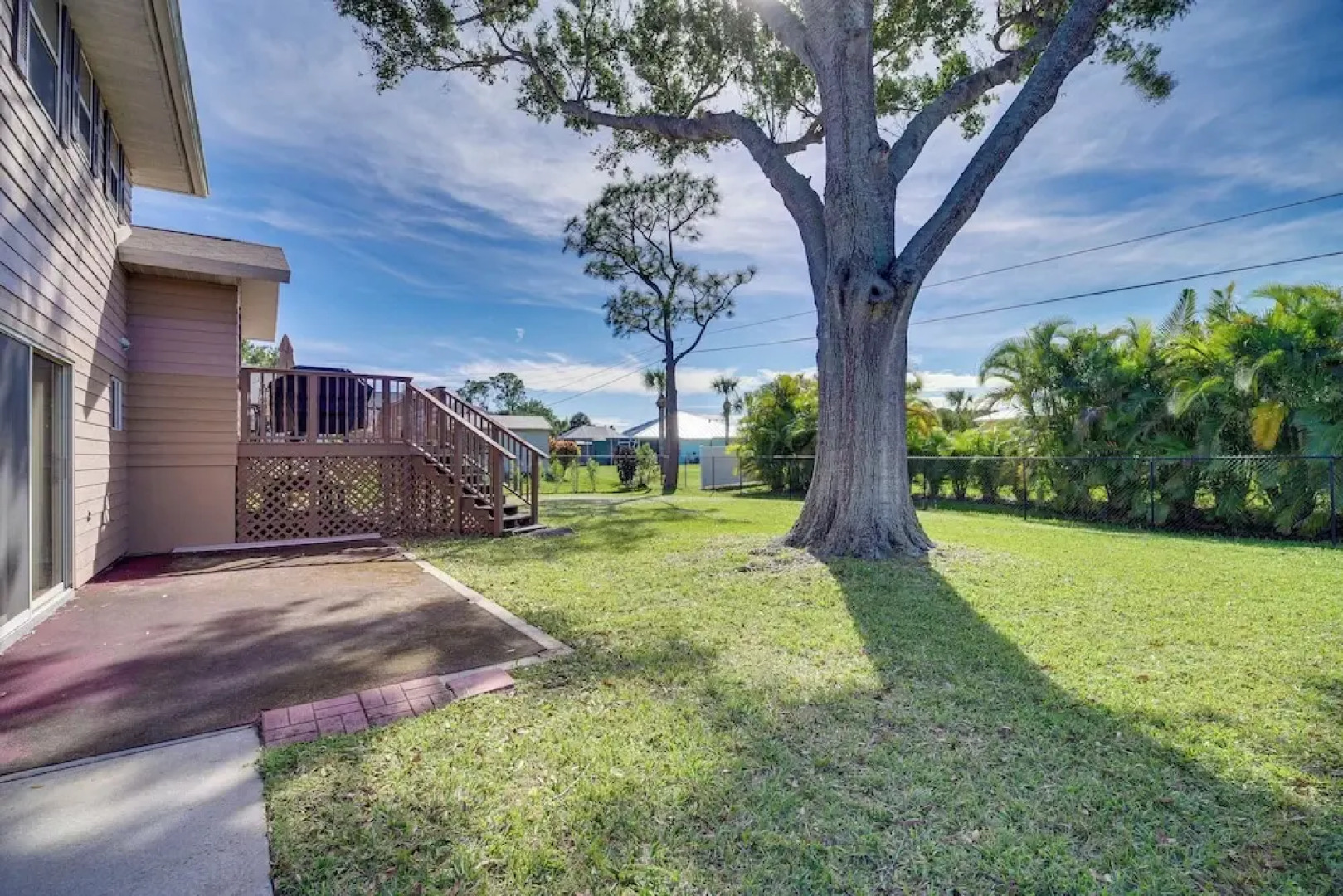 Sebastian Home w/ Large Deck Near Golfing & Beach