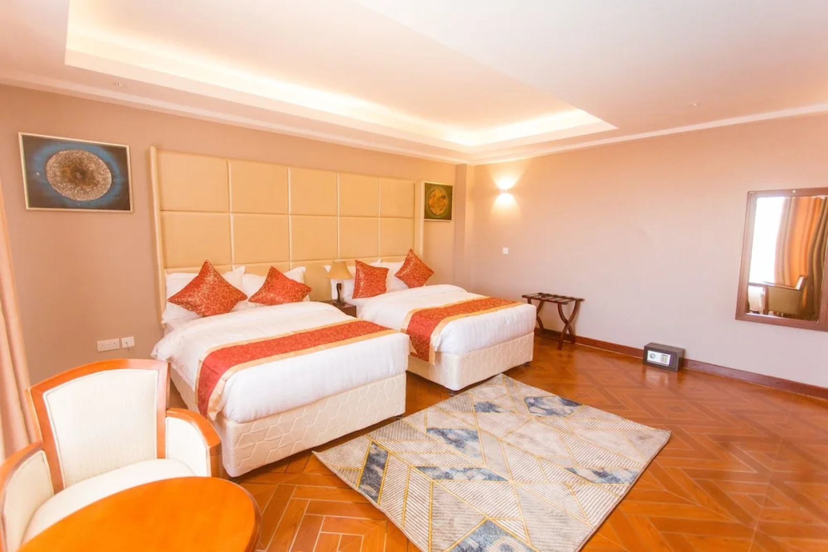 Mount Royal Villa Hotel