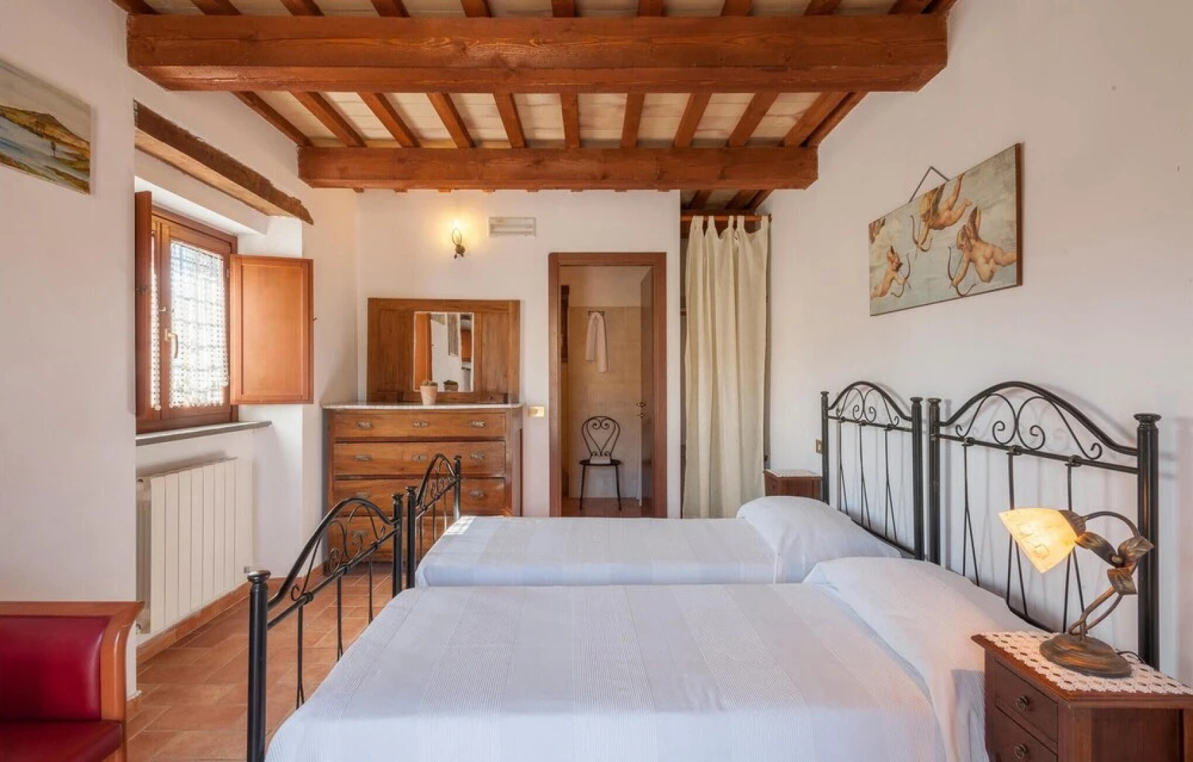 Awesome Home in Tolentino With 6 Bedrooms, Wifi and Outdoor Swimming Pool