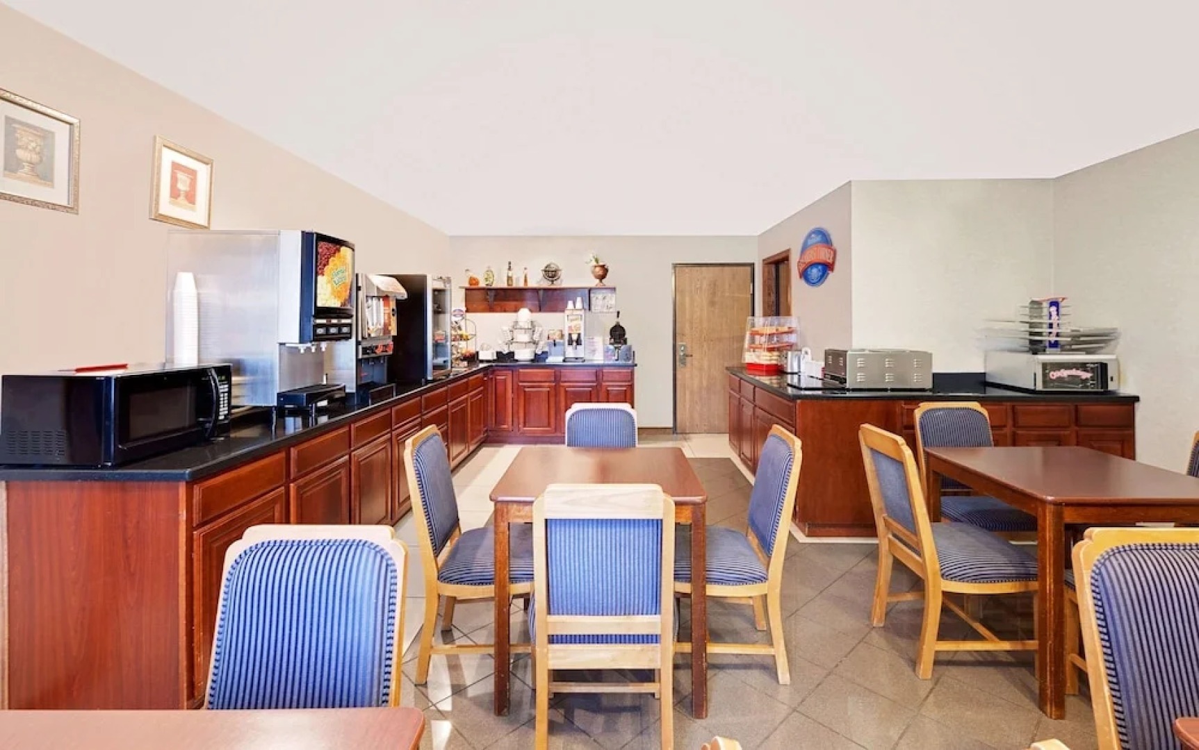 Baymont Inn & Suites Battle Creek Downtown