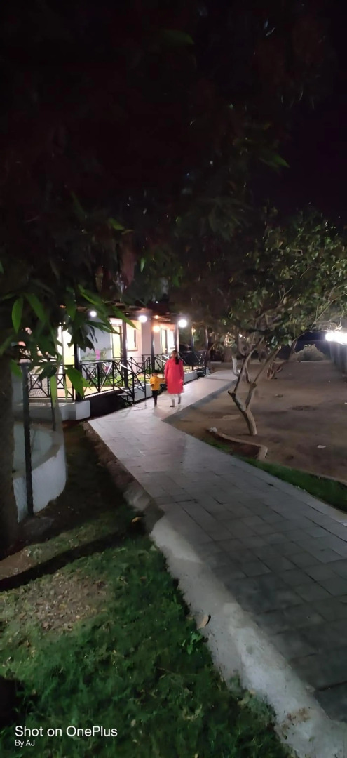 Raghunandan Resort