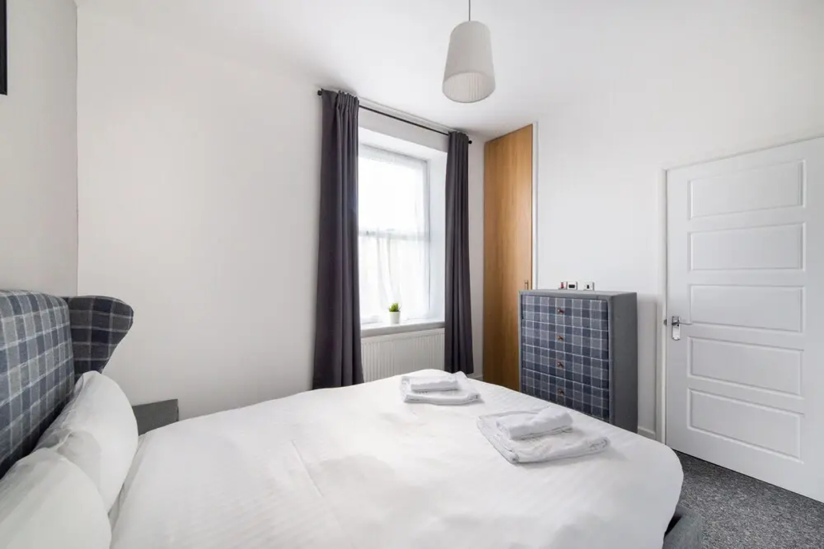 Oddfellows 5 Ensuite Double Room