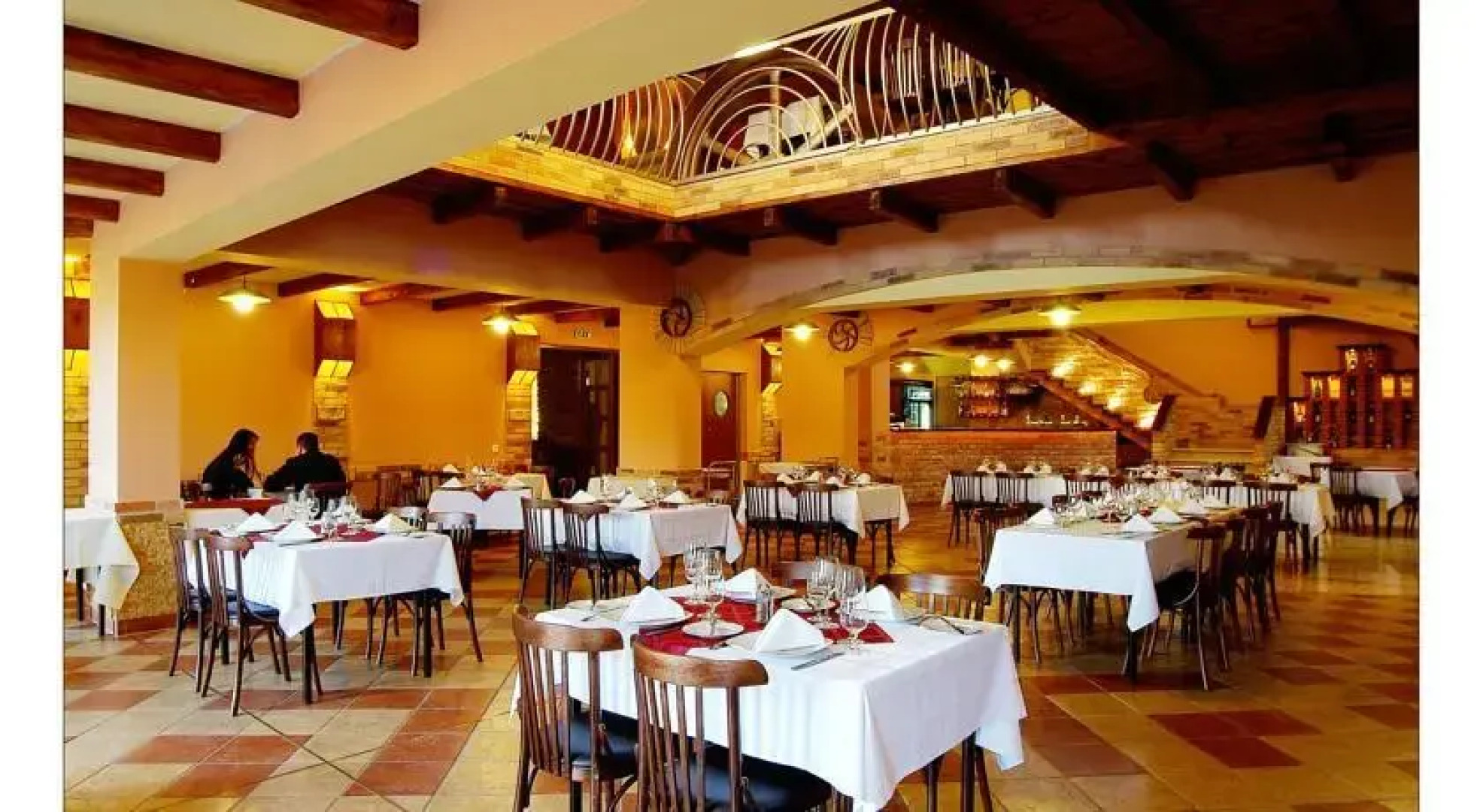 Malomudvar Étterem Cukrászda Panzió és Rendezvényház