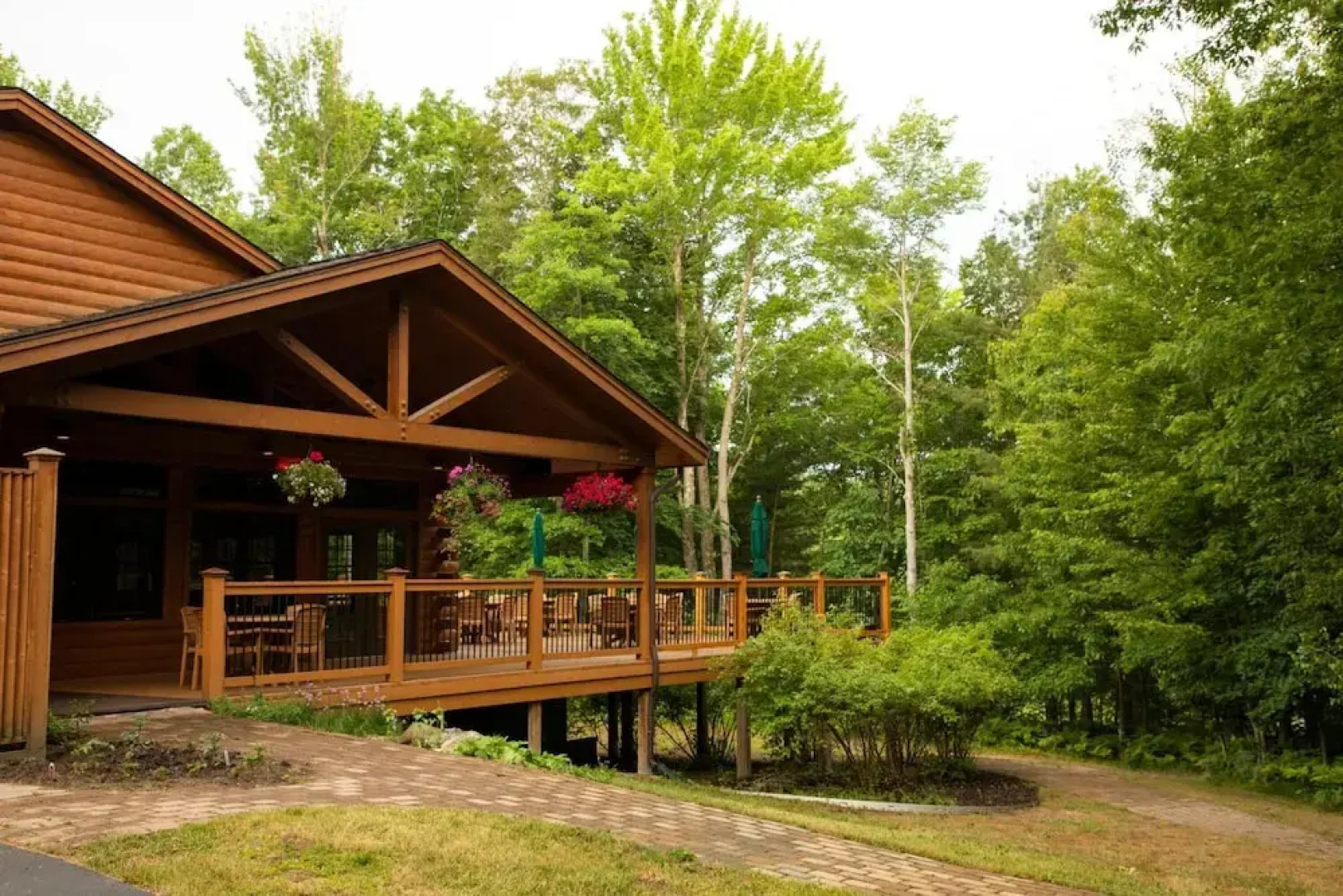 The Rockwell Lake Lodge, A Cobblestone Hotel