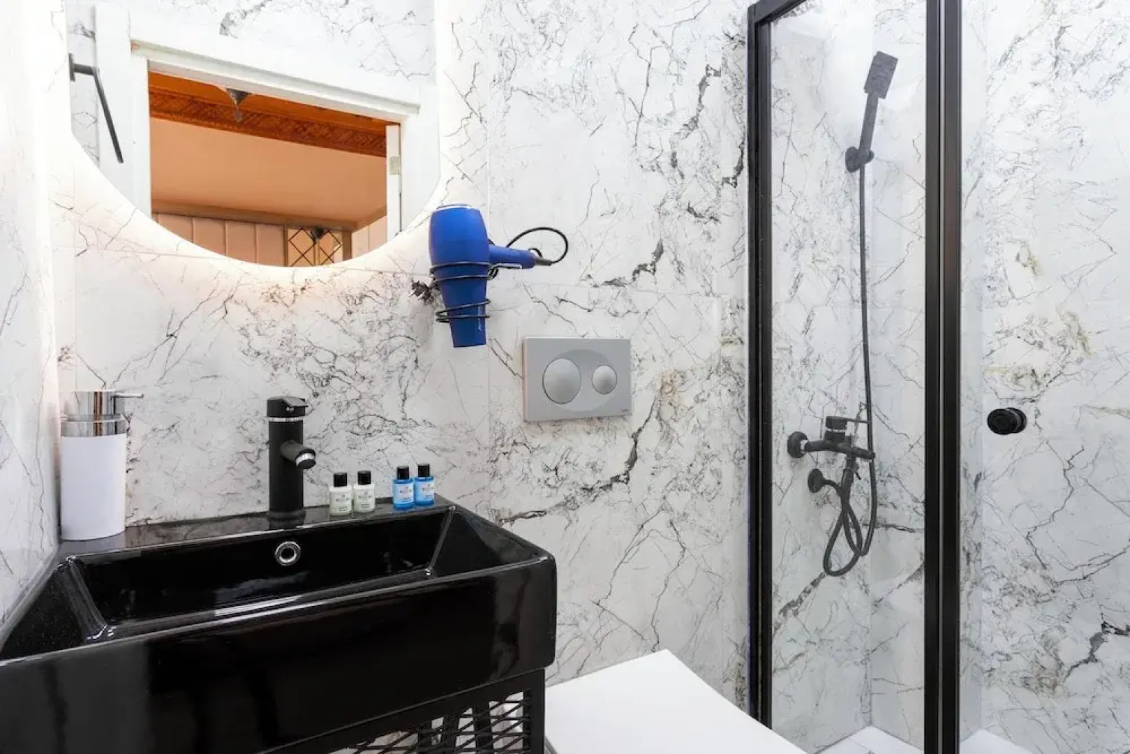 Astra Boutique Hotel