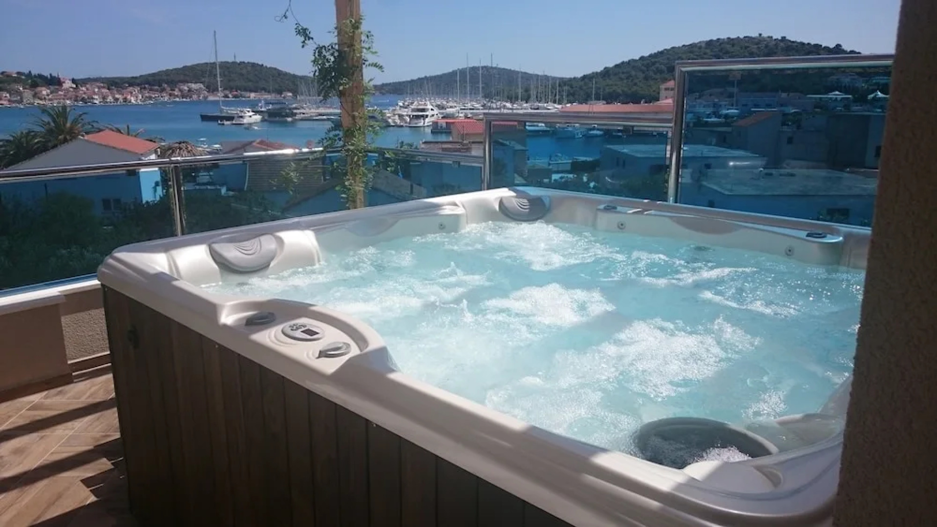 Apartments Villa Erik