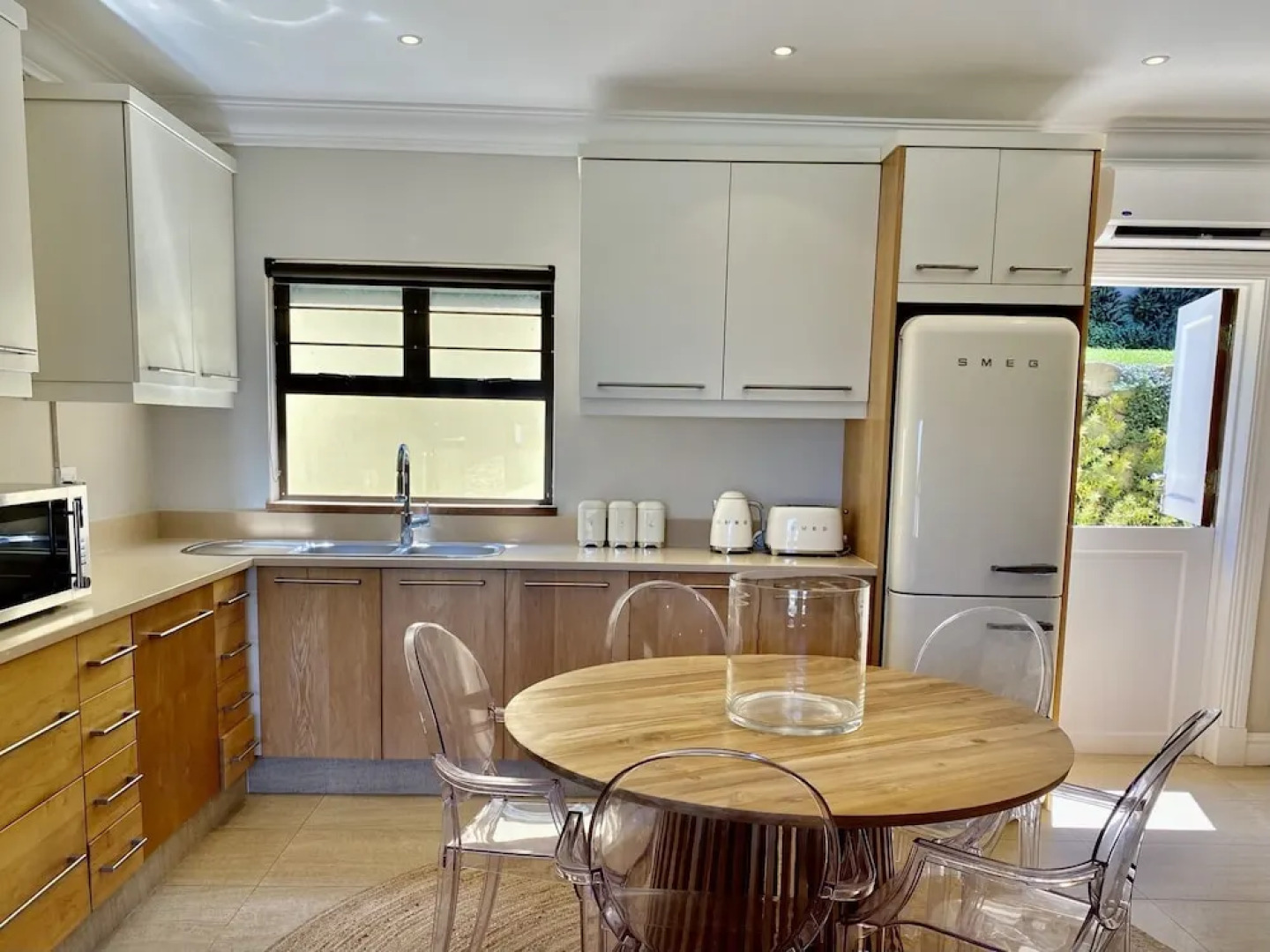 DolphinCoast YOLO Spaces-Ballito Beach House Villa