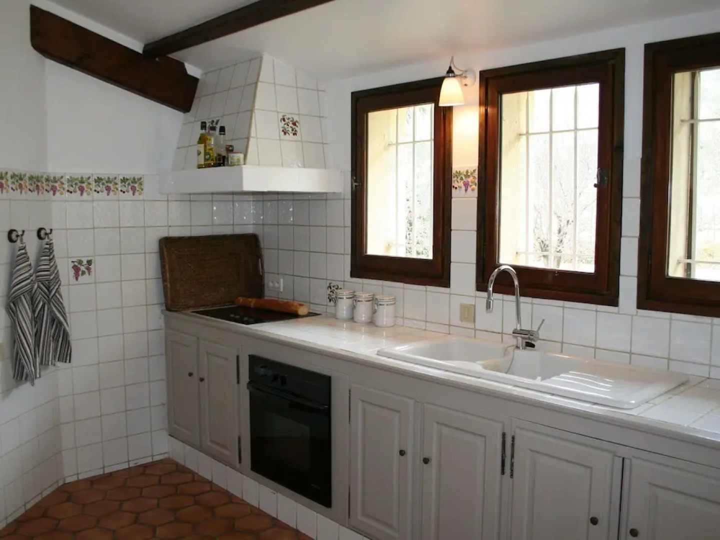 Nice House With Garden, Private Pool, Summer Kitchen and View of Mont Ventoux